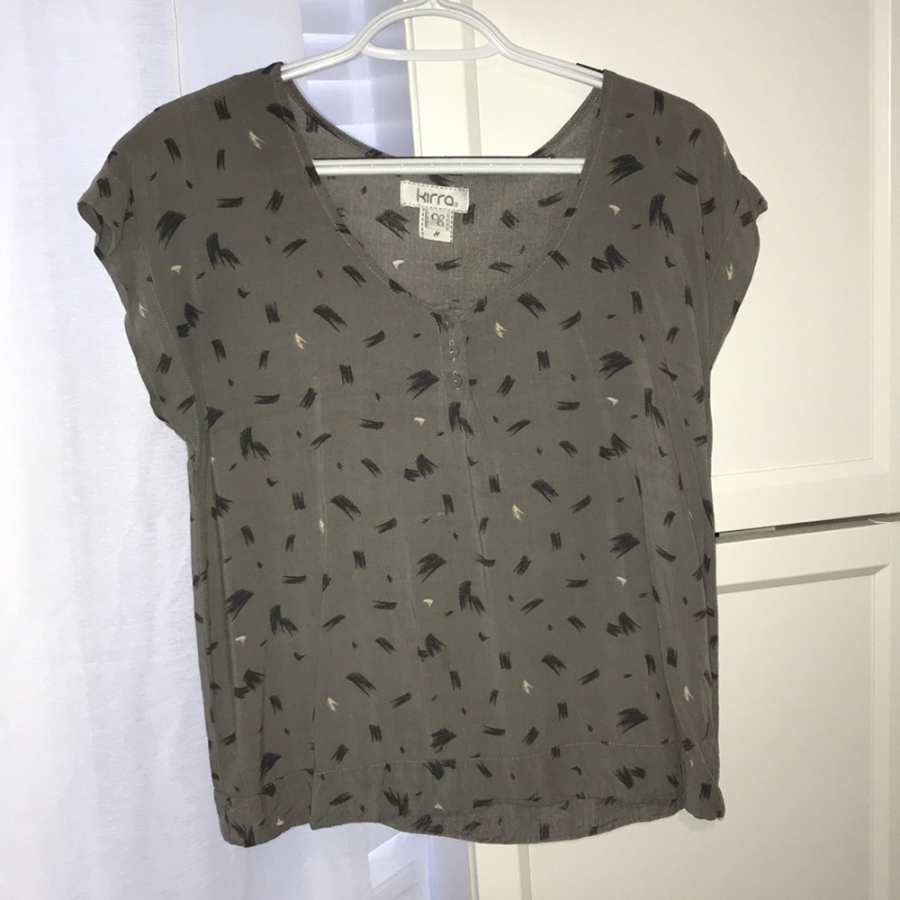 Cute Patterned Gray Blouse